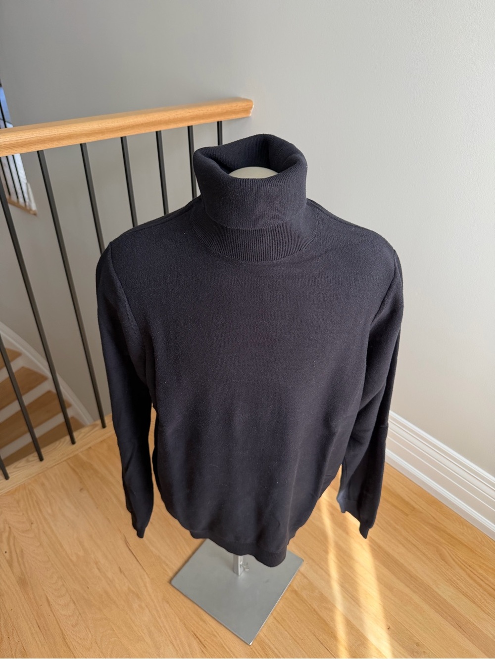 GUESS Men's Black Turtleneck Sweater — Ribbed Collar